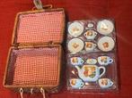 Porselein rieten picknickmand kinderen - nieuwstaat, Hobby en Vrije tijd, Picknickmanden, Ophalen, Nieuw