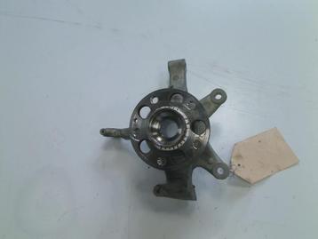 FUSEE RECHTS VOOR Mercedes-Benz A (W176) (A1763300600-) beschikbaar voor biedingen