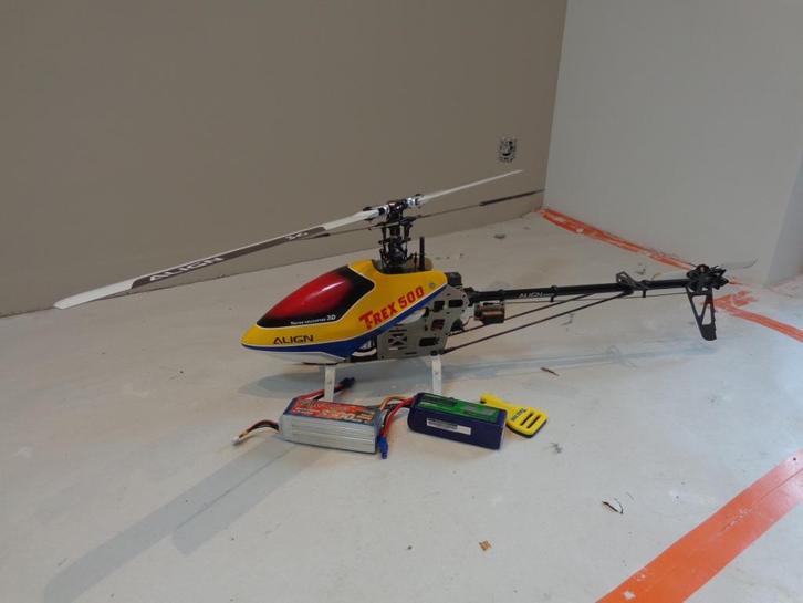 hélicoptères, Hobby en Vrije tijd, Modelbouw | Vliegtuigen en Helikopters, Gebruikt, Helikopter, Overige merken, Ophalen