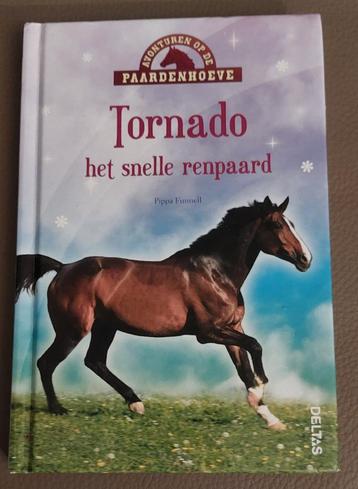 Tornado het snelle renpaard - Pippa Funnell - Deltas 2011 'A, Fictie algemeen, Ophalen of Verzenden, Zo goed als nieuw, Pippa Funnell