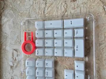 Mechanical keyboard replacement keys beschikbaar voor biedingen