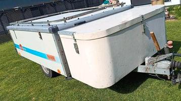 CHARIOT À BAGAGES AVEC TOIT RIGIDE, Enlèvement