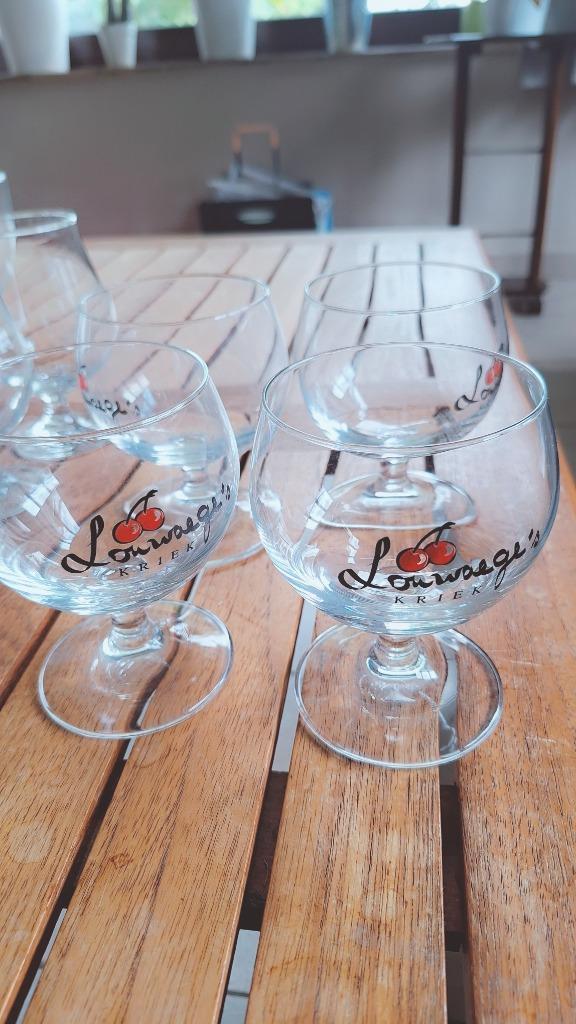 Lot van 4 glazen Louwaege’s Kriek. (5€ vr alles)., Verzamelen, Biermerken, Zo goed als nieuw, Glas of Glazen, Overige merken, Ophalen of Verzenden