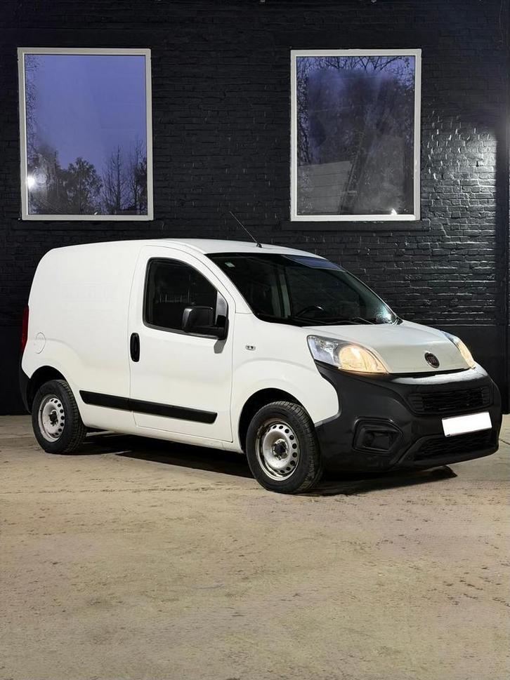 Fiat Fiorino - Euro 6 - 2018 - Diesel, Autos, Fiat, Particulier, Diesel, Euro 6, Blanc, Enlèvement