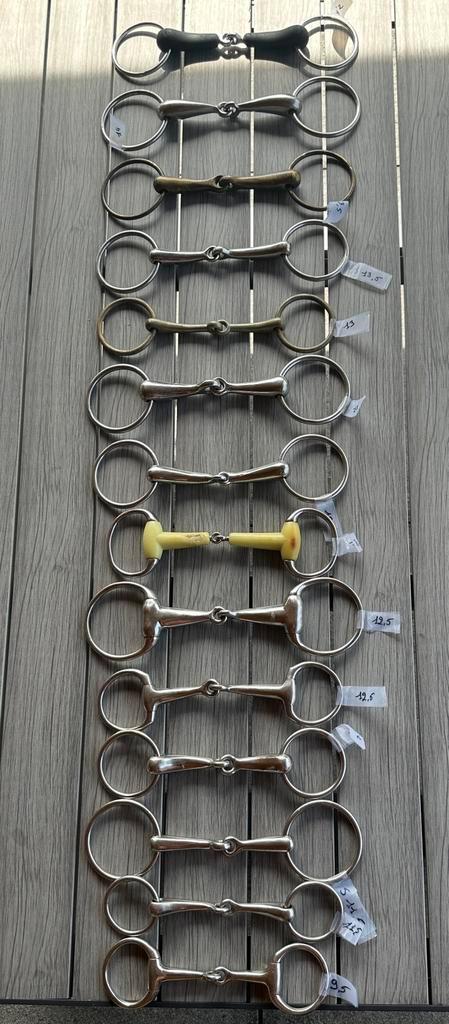Diverse enkelgebroken bitten, Dieren en Toebehoren, Paarden en Pony's | Overige Paardenspullen, Zo goed als nieuw, Recreatie, Ophalen of Verzenden