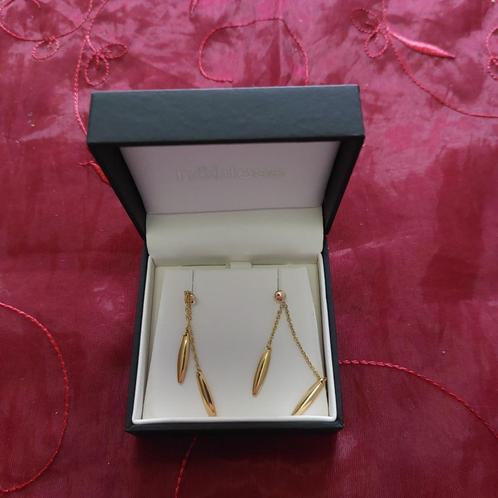 GOUDEN OORBELLEN 18K - NIEUW - MOEDERDAG 💐🎁😉, Handtassen en Accessoires, Oorbellen, Nieuw, Knopjes of Stekers, Goud, Goud, Ophalen