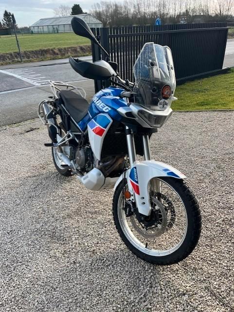 VERKOCHT Aprilia Tuareg 660, Indaco Tagelmust, Motoren, Motoren | Aprilia, Particulier, Overig, meer dan 35 kW, ABS, Cruise Control