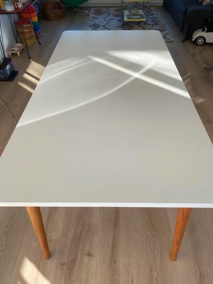 Uitschuifbare eettafel 6 tot 8/10 personen, Huis en Inrichting, Tafels | Eettafels, Zo goed als nieuw, Ophalen