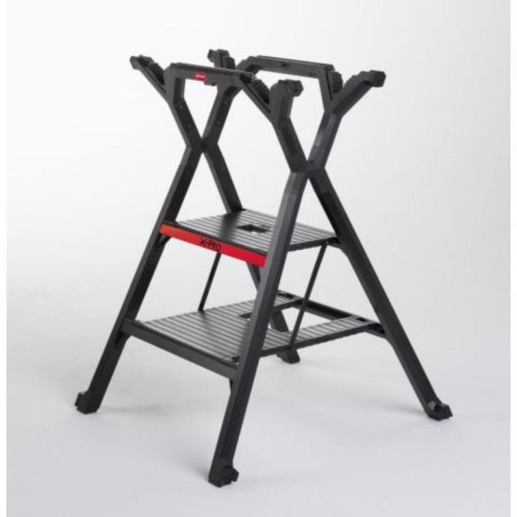 Altrex X-Pro: Multi-functionele werkbank en trap, Doe-het-zelf en Bouw, Ladders en Trappen, Gebruikt, Trap, Minder dan 2 meter