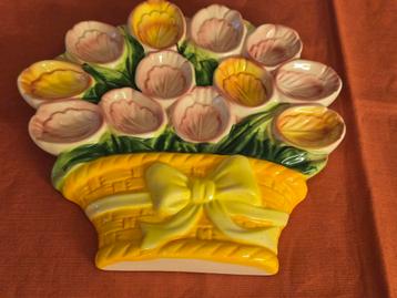 Mooie porselein items voor Pasen,  beschikbaar voor biedingen