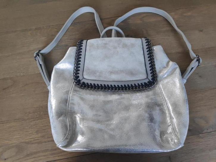 zilveren rugzak Gallantry, Handtassen en Accessoires, Tassen | Rugtassen, Zo goed als nieuw, Ophalen of Verzenden
