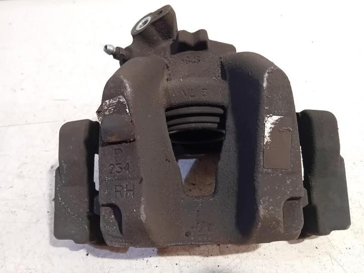 REMKLAUW RECHTS VOOR Citroën C4 Picasso (3D / 3E), Auto-onderdelen, Remmen en Aandrijving, Citroën, Gebruikt