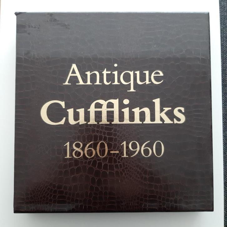 Antique Cufflinks 1860-1960 Guy-David Lambrechts manchetknop, Boeken, Kunst en Cultuur | Fotografie en Design, Zo goed als nieuw