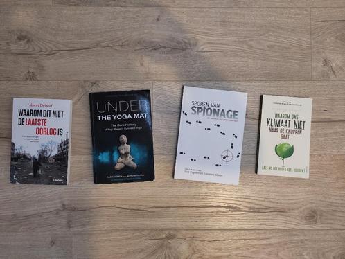 Actuele non-fictie – oorlog, klimaat, spionage en yoga, Boeken, Overige Boeken, Zo goed als nieuw, Ophalen