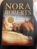 Nora Roberts - Vastberaden, Livres, Littérature, Comme neuf, Enlèvement, Nora Roberts