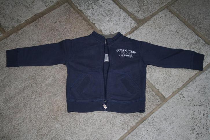 blauwe gilet van FUN maat 74, Kinderen en Baby's, Babykleding | Maat 74, Zo goed als nieuw, Jongetje, Truitje of Vestje, Ophalen of Verzenden