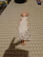 Modepop met vintage feestkleed, Ophalen, Gebruikt, Barbie