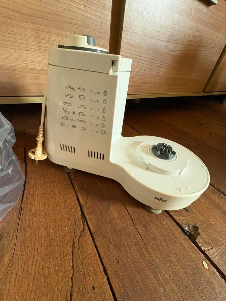 Keukerrobot, Elektronische apparatuur, Keukenmixers, Gebruikt, 1 tot 2 liter, 3 snelheden of meer, Vaatwasserbestendig, Ophalen