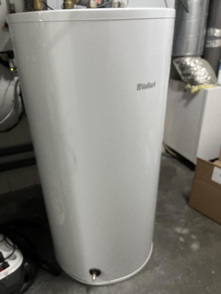 Vaillant gasketel + boiler + regeling = 450EUR, Doe-het-zelf en Bouw, Chauffageketels en Boilers, Gebruikt, Boiler, Aardgas, 100 liter of meer