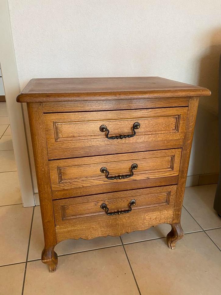 Commode en chêne, Maison & Meubles, Armoires | Commodes, Utilisé, Moins de 100 cm, 50 à 100 cm, 25 à 50 cm, Chêne, 3 ou 4 tiroirs