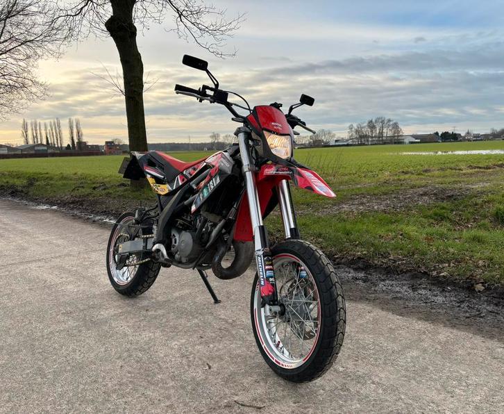 Aprilia SX 125 2-takt, Motoren, Motoren | Aprilia, Particulier, SuperMoto, 11 kW of minder, 1 cilinder, Minimaal motorrijbewijs A1
