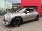 Mini Cooper 1ste eigenaar/Sfeer/FULL-LED/Pdc/Airco/Navi, Auto's, Voorwielaandrijving, Stof, Beige, Bedrijf