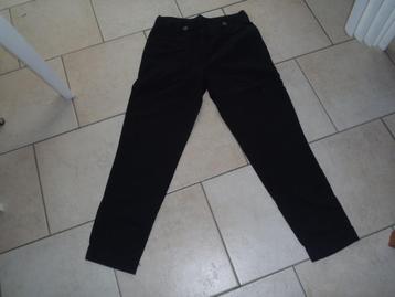 zwarte broek maat 36 beschikbaar voor biedingen