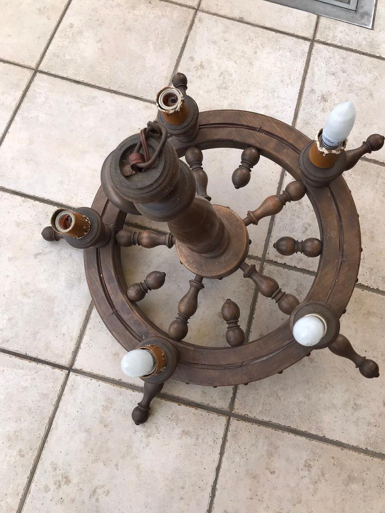 Lustre, Enlèvement ou Envoi