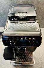 Phillips Fully Automatic Espresso Machine 5400 Series, Electroménager, Cafetières, Machine à espresso, Réservoir d'eau amovible