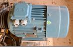Moteur 10cv triphasé neuf avec poulies, Ophalen, Zo goed als nieuw