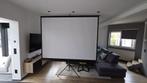 Groot projectiescherm op statief 120", Audio, Tv en Foto, Projectieschermen, Ophalen, Handmatig