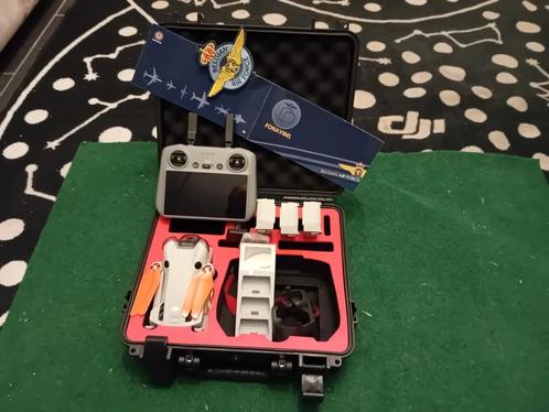 DJI mini 4 pro overcompleet  ( vlieg echt de lucht in ️️, Hobby en Vrije tijd, Modelbouw | Radiografisch | Helikopters en Quadcopters