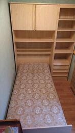 1-persoonsbed met bovenbouw, Huis en Inrichting, Ophalen, Zo goed als nieuw, Eenpersoons, Modern