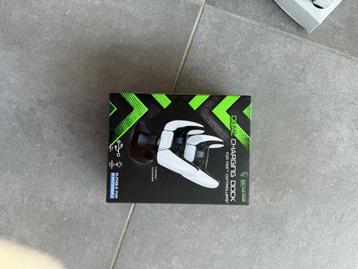 Oplaadstation playstation 5 controllers. Nieuw! beschikbaar voor biedingen