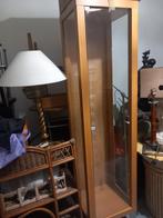 Zeer mooi vitrinekast, Enlèvement