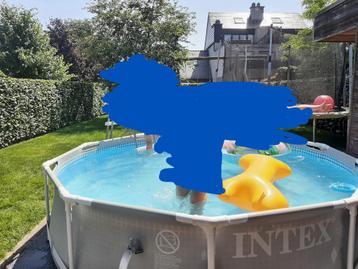 Rond Intex frame zwembad met alle toebehoren beschikbaar voor biedingen