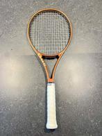 Wilson Pro Staff X v14 — Zo goed als nieuw, met snoer | Luxi, Sport en Fitness, Tennis, Ophalen of Verzenden, Zo goed als nieuw