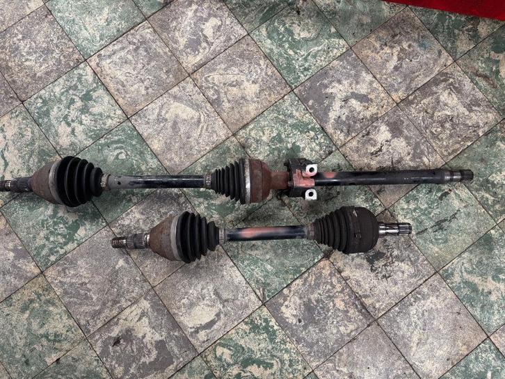 CARDAN OPEL ASTRA J 1700 TURBO DIESEL, Auto-onderdelen, Transmissie en Toebehoren, Opel, Gebruikt, Ophalen