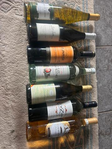 7 flessen wijn en rum samen alles 25€ beschikbaar voor biedingen