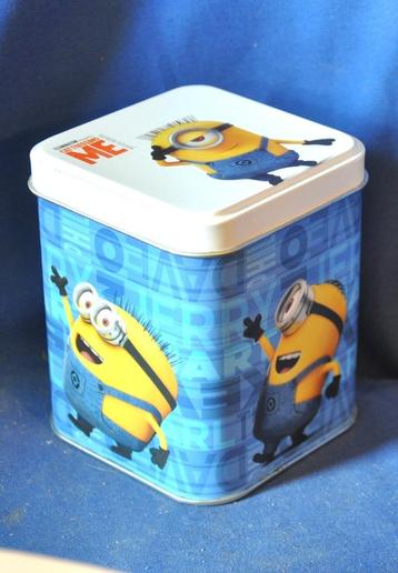 boite en metal decor minion beschikbaar voor biedingen