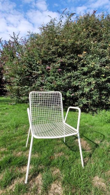 5 metalen tuinstoelen - wit beschikbaar voor biedingen