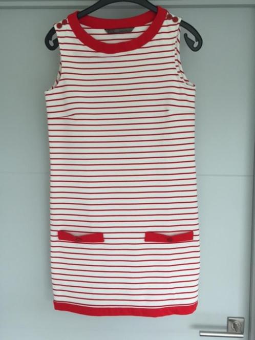 Jurk XS / Zara, Kleding | Dames, Jurken, Zo goed als nieuw, Maat 34 (XS) of kleiner, Rood, Boven de knie, Ophalen of Verzenden