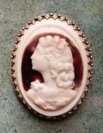 BROCHE ANCIENNE STYLE CAMÉE, Ophalen of Verzenden, Gebruikt, Beige
