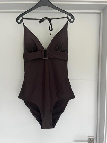 " Splinternieuw " badpak maat 42 / Hunkemöller beschikbaar voor biedingen