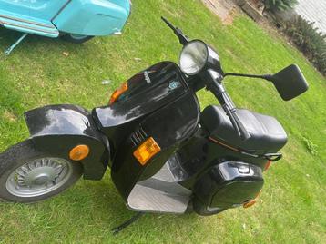Vespa 50 xl  beschikbaar voor biedingen