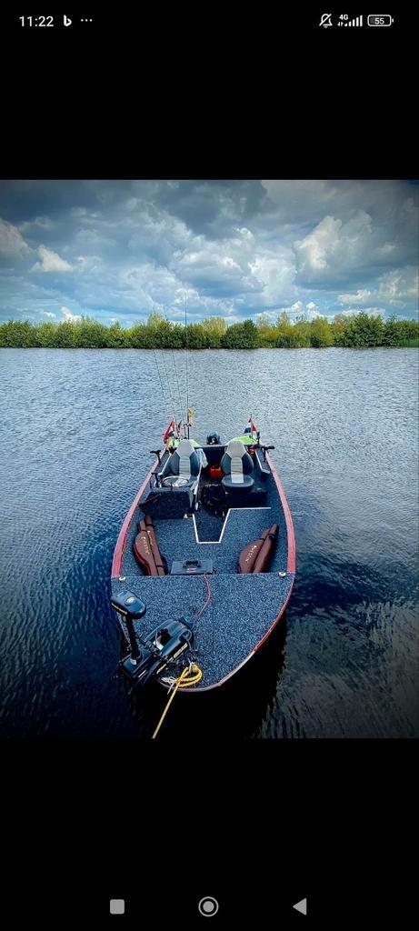 Complete visboot, Watersport en Boten, Hengelsport | Algemeen, Zo goed als nieuw, Ophalen of Verzenden