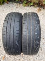 2 Michelin banden 205 65 15 94H, Auto-onderdelen, Banden en Velgen, Ophalen, Gebruikt, 15 inch, 205 mm