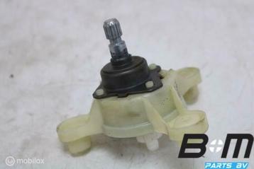 Aandrijfeenheid ruitbediening rechtsachter VW Pol 6R0839040A beschikbaar voor biedingen