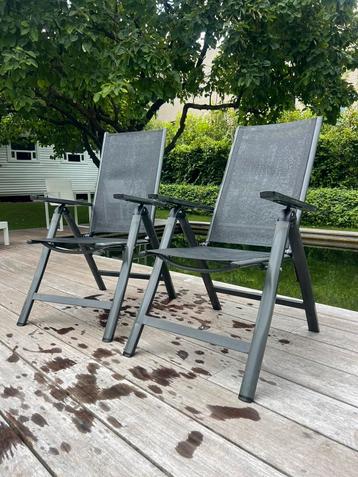 Twee super comfortabele tuinstoelen - inklapbaar beschikbaar voor biedingen