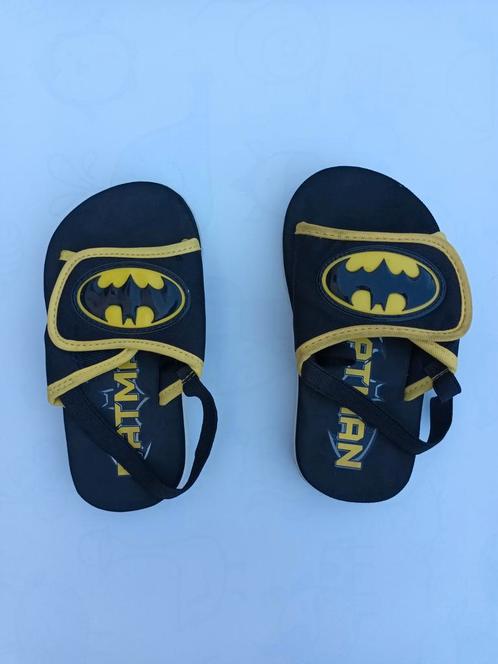 Badslippers Batman H&M maat 26/27, Kinderen en Baby's, Kinderkleding | Schoenen en Sokken, Ophalen of Verzenden